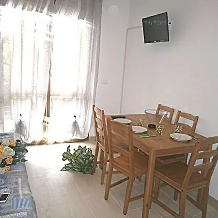 In 31317 Διαμέρισμα *